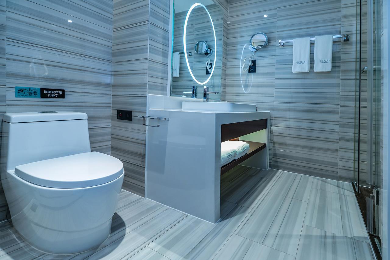 Xana Hotel Chongqing Bagian luar foto