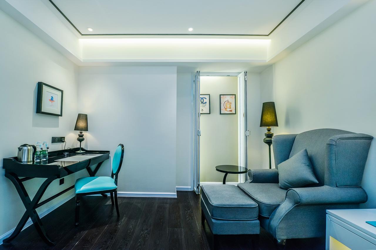 Xana Hotel Chongqing Bagian luar foto