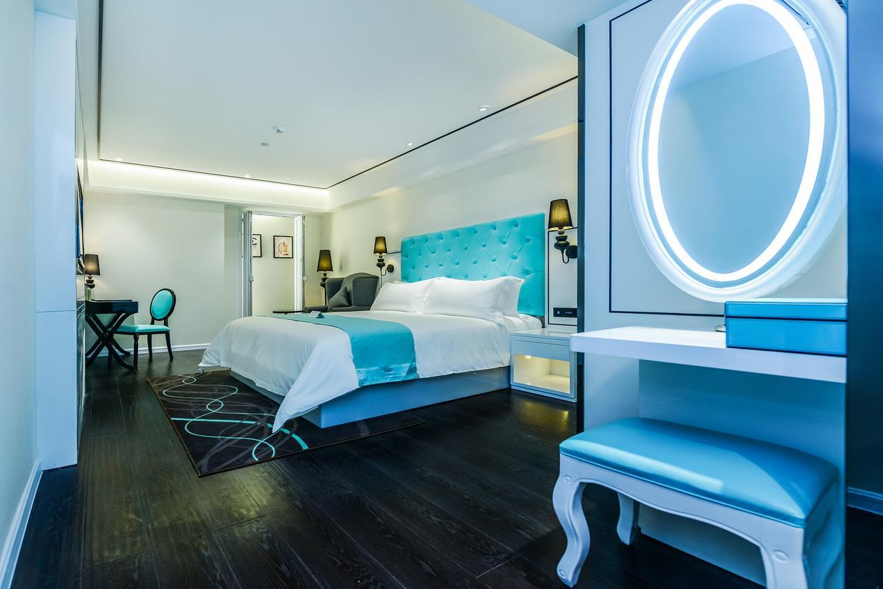 Xana Hotel Chongqing Bagian luar foto