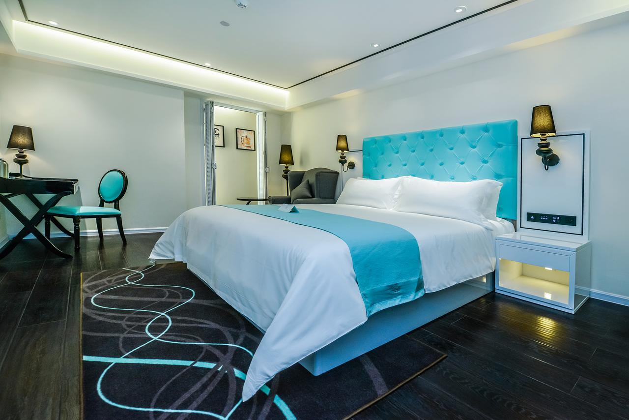 Xana Hotel Chongqing Bagian luar foto