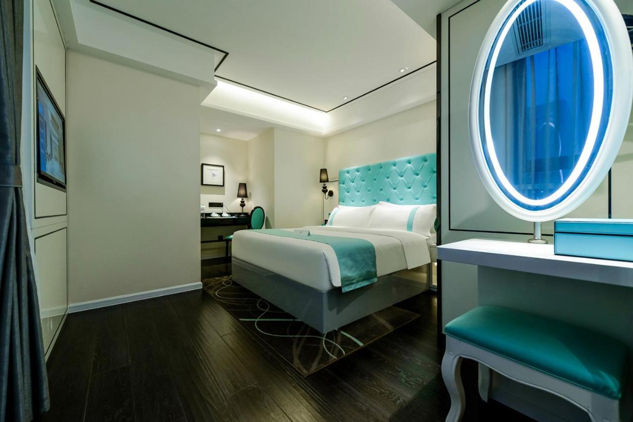 Xana Hotel Chongqing Bagian luar foto